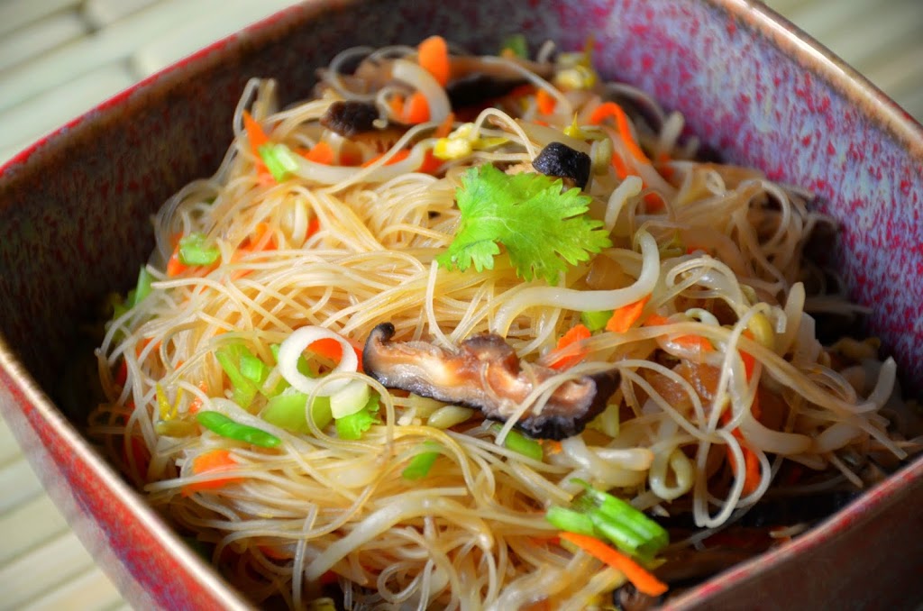 Asian Rice Noodles with Bean Sprouts and Shiitake Mushrooms